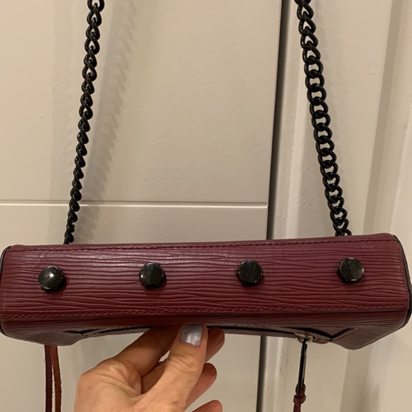 Rebecca Minkoff Embossed Burgundy Leather Crossbody Bag with Black Chain - Picture 4 of 4